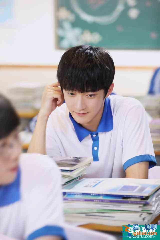 熱播劇《二十不惑》，三個帥氣男生，你Pick誰的顏？