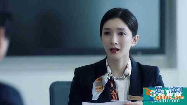 《三十而已》：童瑤甩出的“三個耳光”，才是真正的乘風破浪？