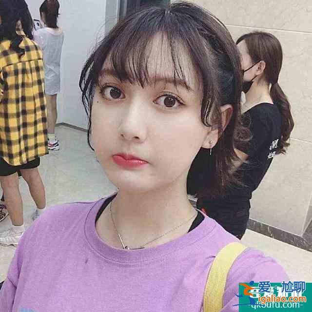 《二十不惑》四個(gè)女生性格各異同住一個(gè)寢室，為什么獨(dú)愛(ài)段家寶？？