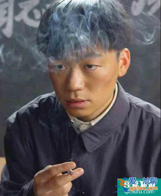 柳云龍攜新片《勝算》來襲，看看他為什么被人叫做“諜戰(zhàn)片教父”？