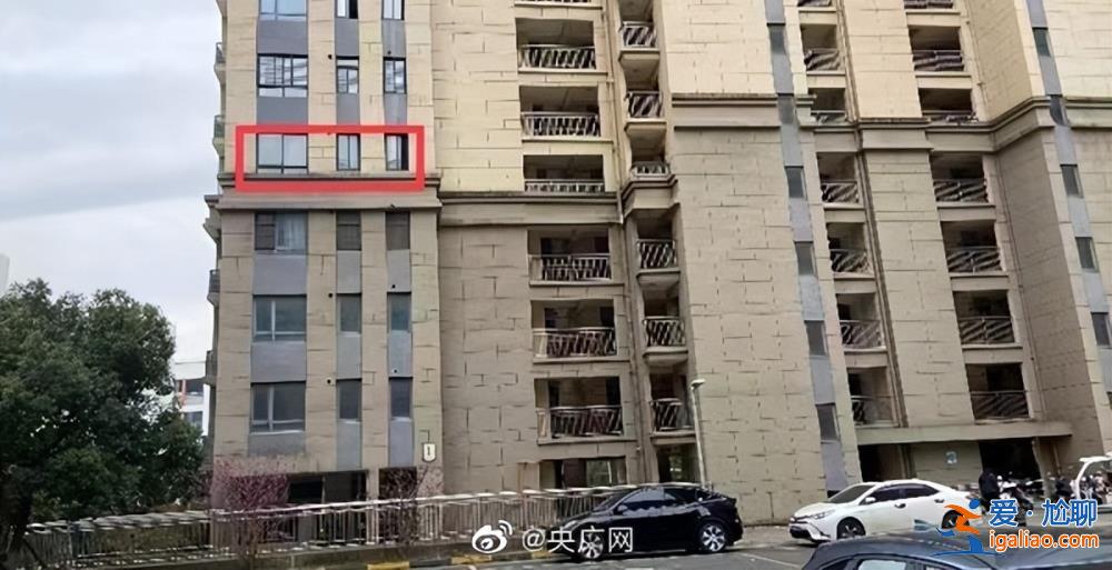 妻子殺夫藏尸冰柜一年多 自首是否會免死？？