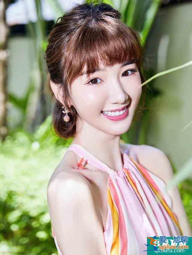 《三十而已》和《重啟》同期開播，毛曉彤離開陳翔后迎來了春天？