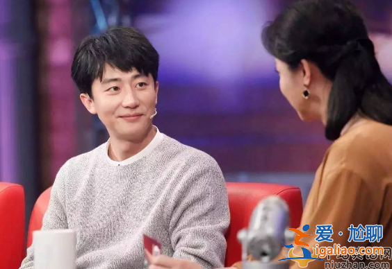 黃軒怎么了?被曝多次發現愛吃女星豆腐 摸楊冪大腿畫面曝光