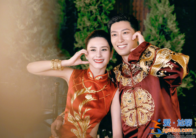 何超蓮竇驍大婚！婚禮現場曝光太奢華 女方戴三對龍鳳鐲貴氣滿滿