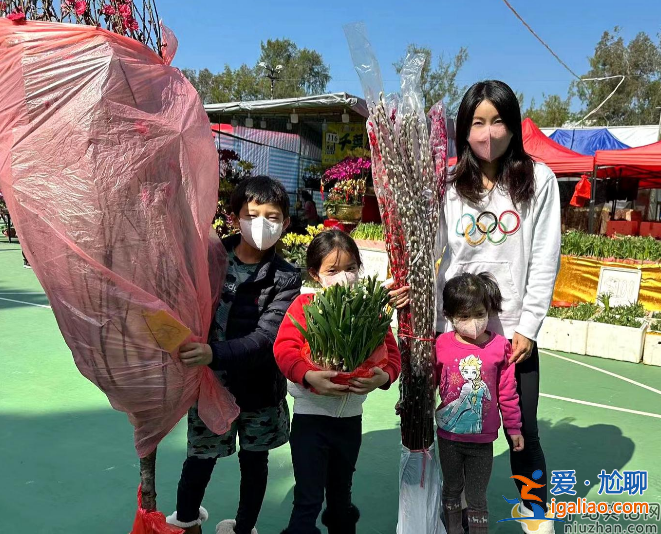霍啟剛郭晶晶全家游!小女兒顏值首次曝光 網(wǎng)友大贊太漂亮了