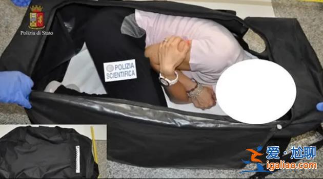 墜入暗網(wǎng)的女模特 為逃命讓綁匪愛上她? 墜入暗網(wǎng)的女模特 為逃命讓綁匪愛上她?