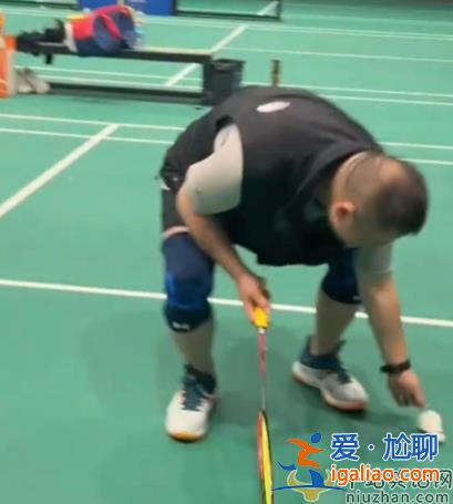 岳云鵬怎么了?兩鬢花白斑禿似鹵蛋 又曝私生子是真的嗎