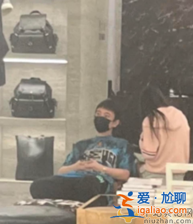 王思聰現在的女友是誰?無縫銜接換新歡女方撞臉孫一寧 網友吐槽腎好