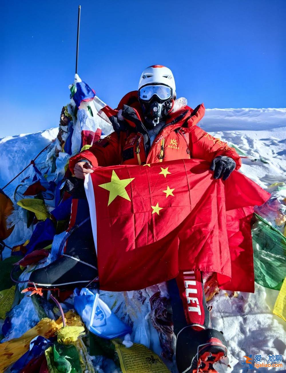 眼睜睜看他倒掛面前 跪著直哭? 眼睜睜看他倒掛面前 跪著直哭?