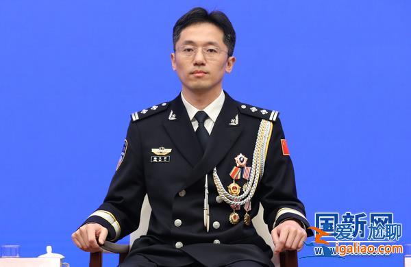 用血肉之軀筑起保衛人民的鋼鐵城墻? 用血肉之軀筑起保衛人民的鋼鐵城墻?