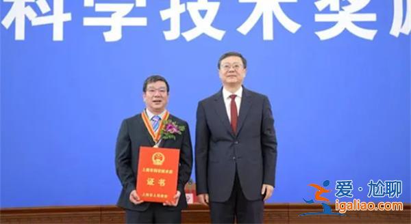 上海舉行科學(xué)技術(shù)獎(jiǎng)勵(lì)大會(huì)，陳吉寧龔正為獲獎(jiǎng)代表頒獎(jiǎng)[代表頒獎(jiǎng)]？