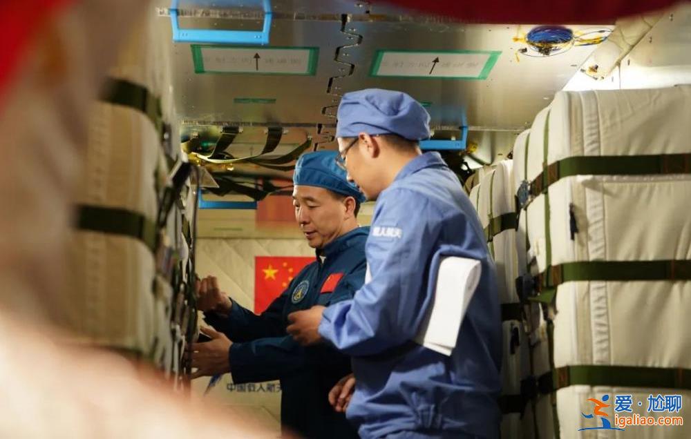 三天不能睡 沙漠練斷水……神十六乘組是這樣煉成的??？