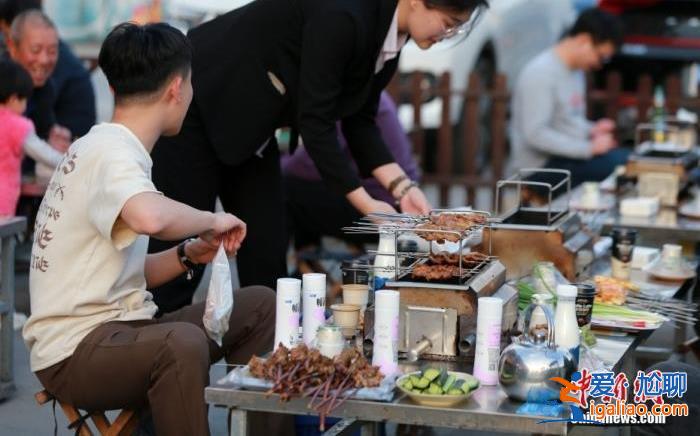 北京成都熱度不減 “進(jìn)淄趕烤”或再現(xiàn)？