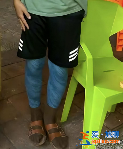 劉燁兒子和女兒近照曝光!諾一土味穿搭顯滄桑,妹妹五官變大氣 劉燁兒子和女兒近照曝光!諾一土味穿搭顯滄桑,妹妹五官變大氣