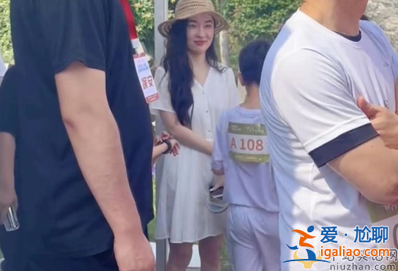 霍思燕嗯哼近況曝光!帶兒子參加周潤(rùn)發(fā)親子跑