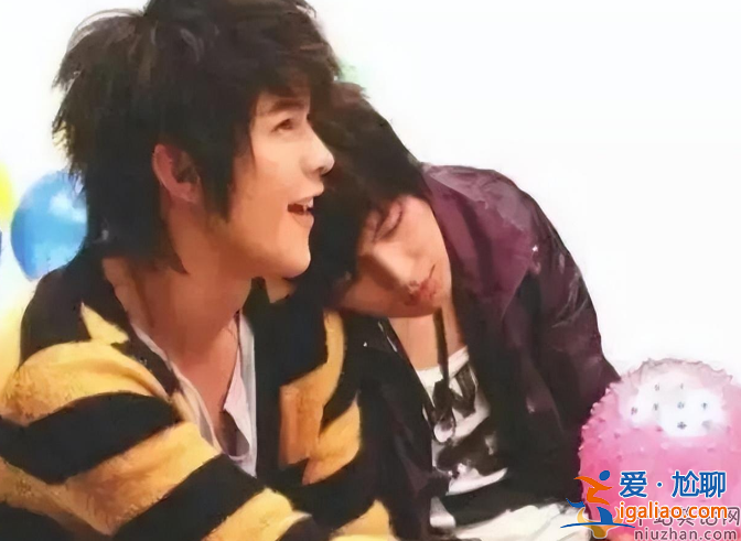 炎亞綸聊天記錄曝光!侵犯17歲男孩，炎亞綸是0還是1?