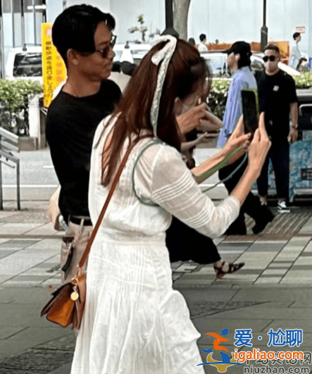林志玲官宣退圈首現(xiàn)身!與老公東京街頭約會，身體暴瘦引擔(dān)憂
