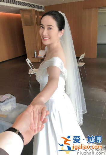 葉璇官宣結(jié)婚!葉璇現(xiàn)任老公是誰(shuí)? 葉璇官宣結(jié)婚!葉璇現(xiàn)任老公是誰(shuí)?