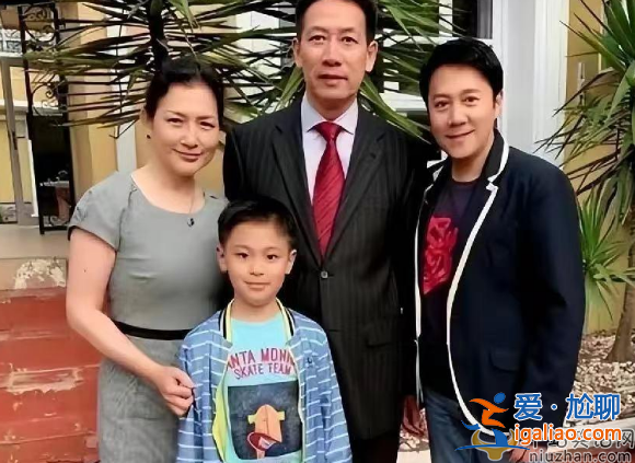 蔡國慶兒子蔡軒正全科免考畢業(yè)惹爭議!網(wǎng)友吐槽利用特權(quán)