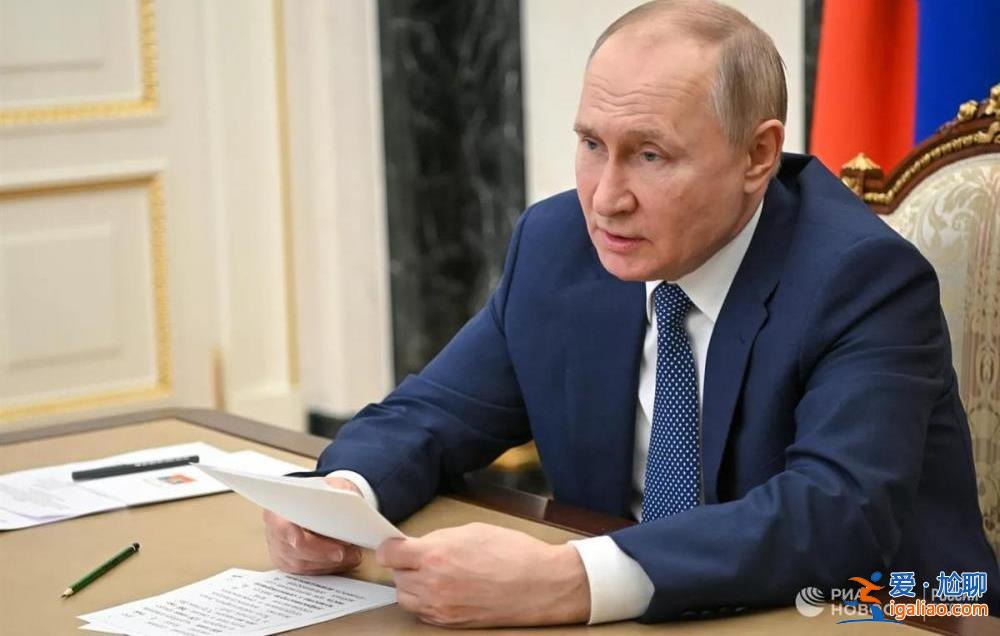 說實話 我不太喜歡這份工作? 說實話 我不太喜歡這份工作?