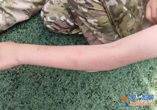 160多名孩子住工棚!有人10多天沒洗澡? 160多名孩子住工棚!有人10多天沒洗澡?