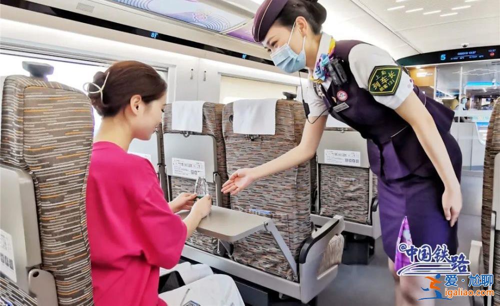 設(shè)計時速350公里！新款復(fù)興號開跑？