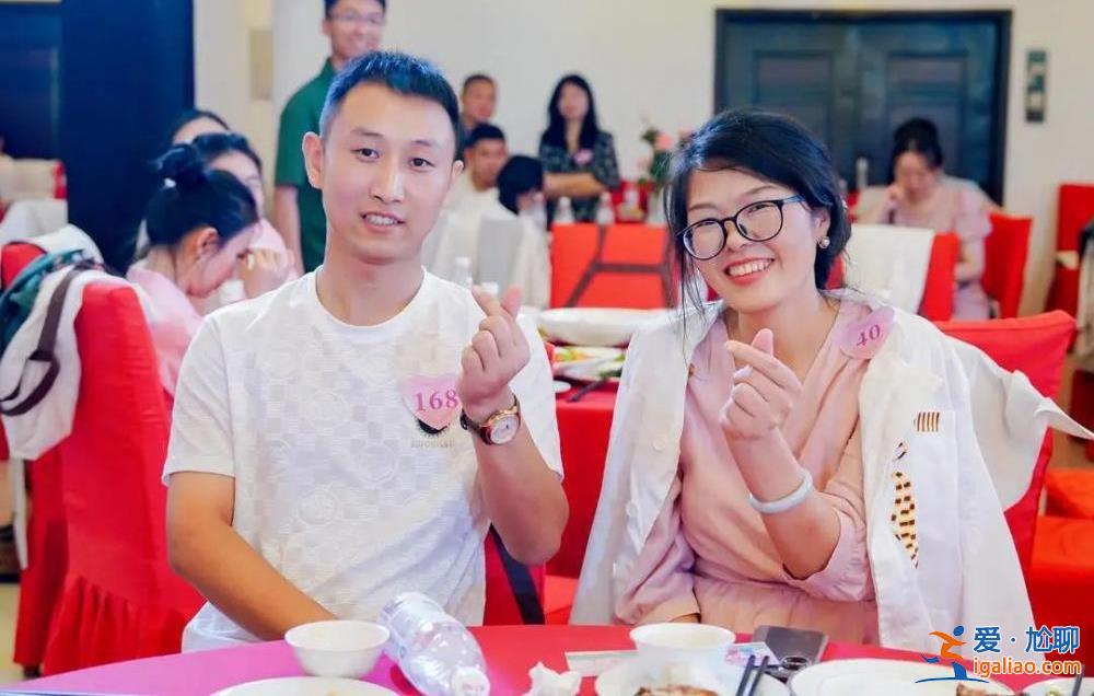 年輕人普遍缺談情說愛的能力？