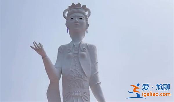 河南一村半景區雕塑被指外形奇怪？
