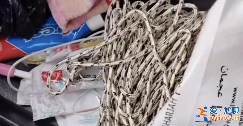 中國女子在泰國遭綁架 取錢途中遇到追尾跳車求救!現場曝光? 中國女子在泰國遭綁架 取錢途中遇到追尾跳車求救!現場曝光?