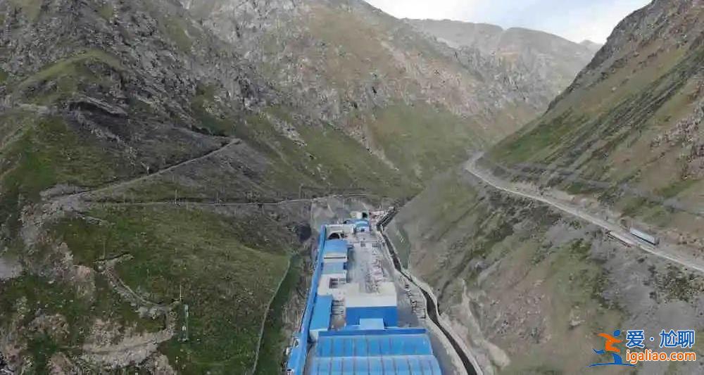 中國“基建狂魔”即將打通天山？
