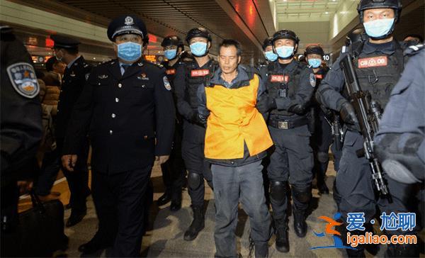 逃亡11年A級(jí)通緝犯張承禹被槍決，逃亡是因?yàn)檫@一點(diǎn)[逃亡]？