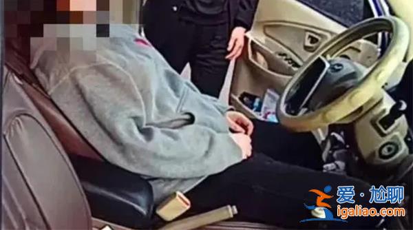 女子疑因生活壓力大在母親墓地輕生？