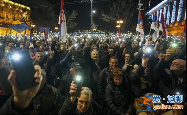 有人企圖發(fā)動“顏色革命”？