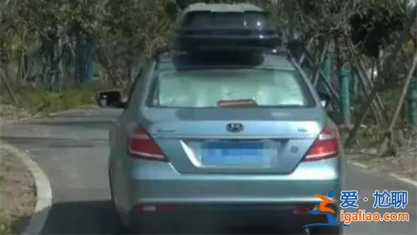 上海一小伙住在車上省房費，網(wǎng)友直言這也可以[網(wǎng)友評論省房費]？