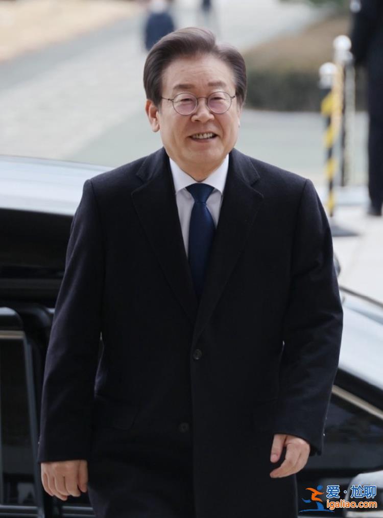 微笑露面 說自己經歷的意外微不足道？