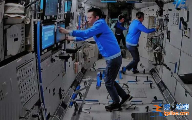 天舟七號貨運飛船與空間站組合體完成交會對接？