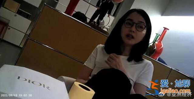 韓“第一夫人”收迪奧包風波發酵引發內訌？執政黨施壓要求公開回應？