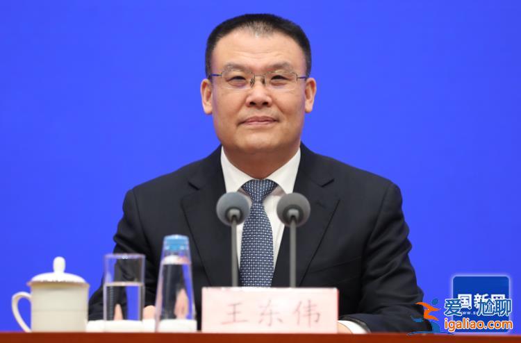 31個省份財政收入全部實現正增長 去年全國一般公共預算收入突破21萬億元？