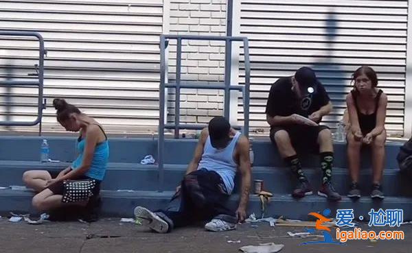 她的兒子暴斃 震動(dòng)美國(guó)？