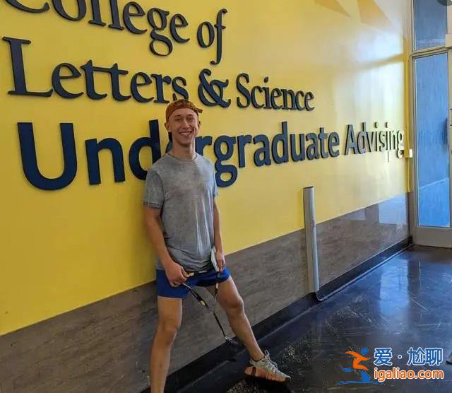 她的兒子暴斃 震動(dòng)美國(guó)？