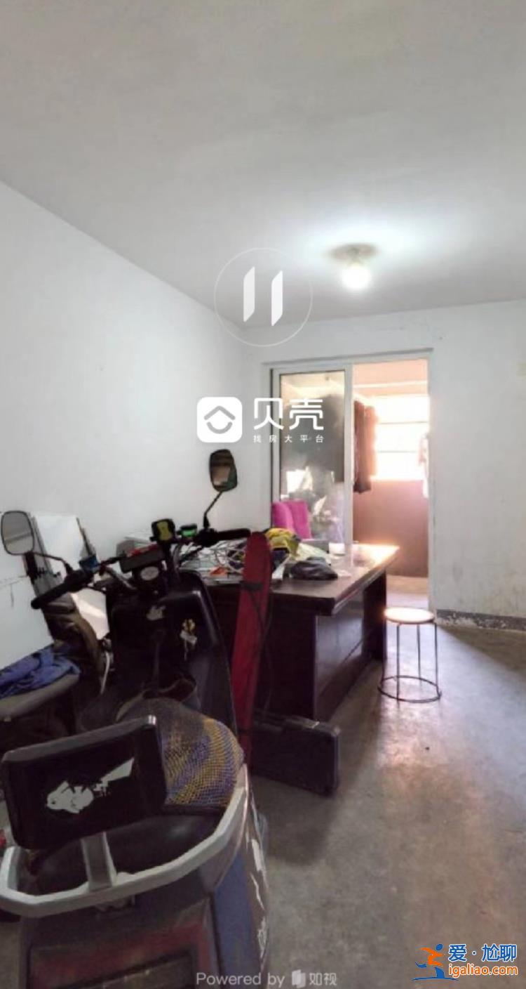 南京一小區火災致15死44傷 架空層停車到底誰之過？？