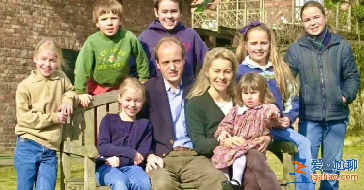 歐盟委員會主席馮德萊恩任上遭調查 去留背后是誰在博弈? 歐盟委員會主席馮德萊恩任上遭調查 去留背后是誰在博弈?