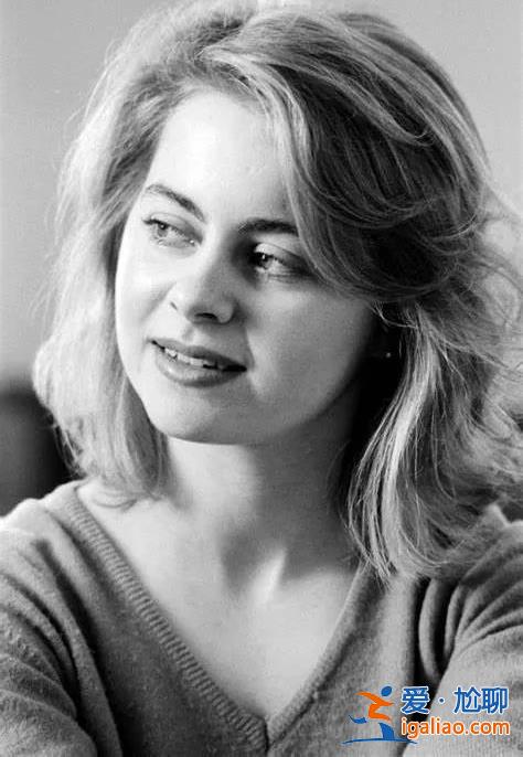 歐盟委員會主席馮德萊恩任上遭調查 去留背后是誰在博弈? 歐盟委員會主席馮德萊恩任上遭調查 去留背后是誰在博弈?