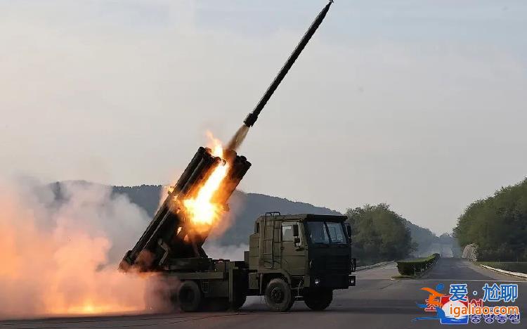 金正恩視察軍工企業并現場打靶 槍槍十環? 金正恩視察軍工企業并現場打靶 槍槍十環?