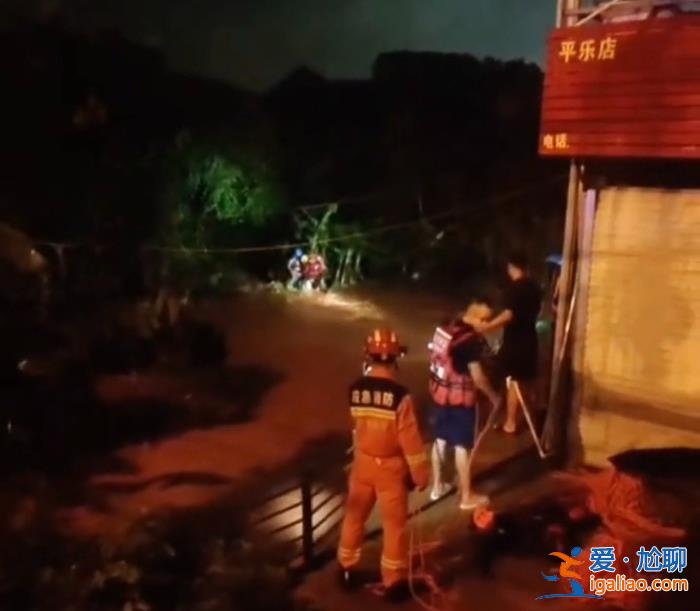 南寧一外賣小哥送餐途中被洪水沖走 當地政府回應？