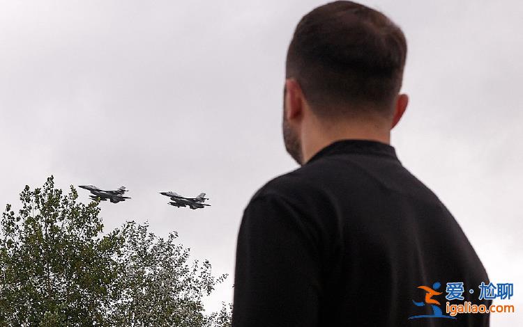 俄烏官方均未回應 “俄軍摧毀烏軍F-16戰斗機”疑云重重？