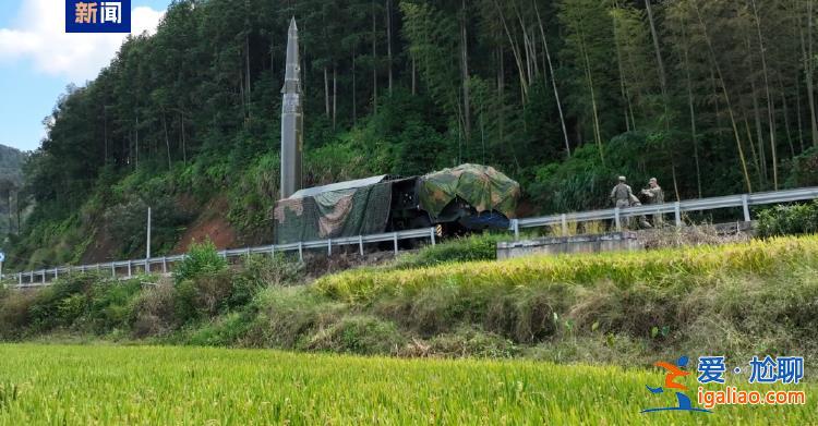 多批多架轟-6K戰機掛載實彈飛赴預定空域！演習最新畫面公布？