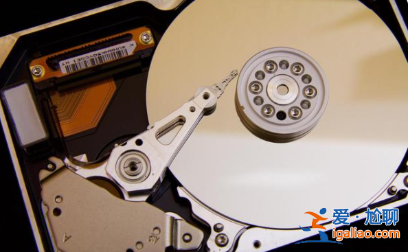 m.2接口和sata接口固態(tài)硬盤有什么區(qū)別？