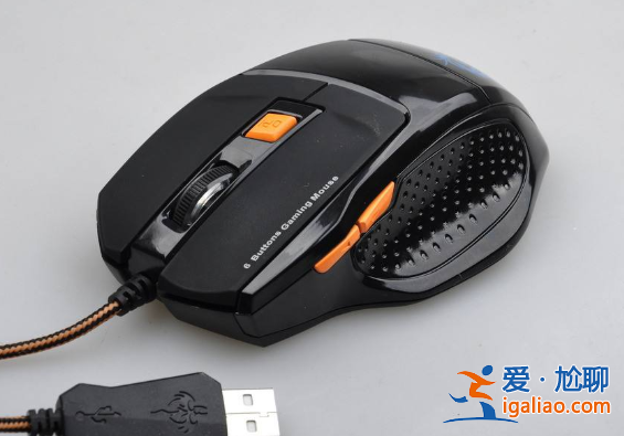 win10鼠標光標亂跑怎么解決？